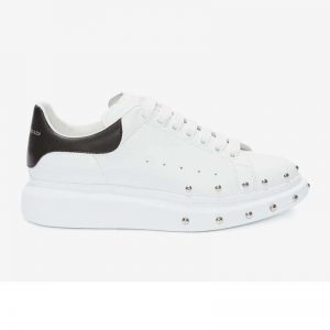 Alexander Mcqueen Men Oversized Sneaker with Silver Hammered Studs Shoes White