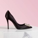 Roger Vivier Women Flower Strass Buckle Pumps 10.2 cm Heel-Black