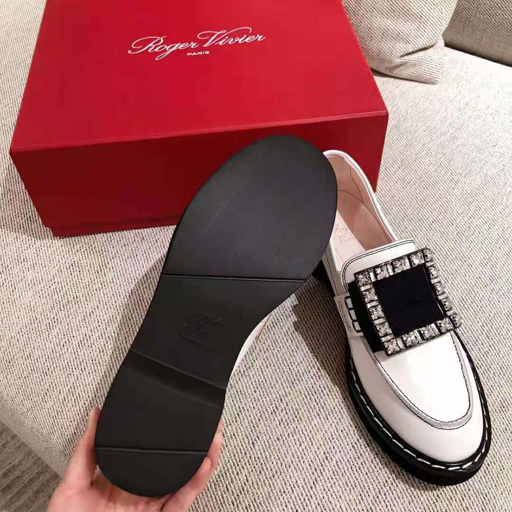 roger vivier buckle loafer