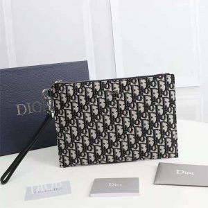 dior clutch man