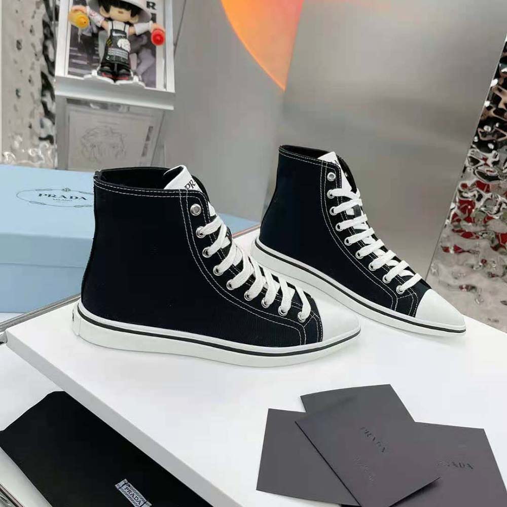 prada synthesis sneakers