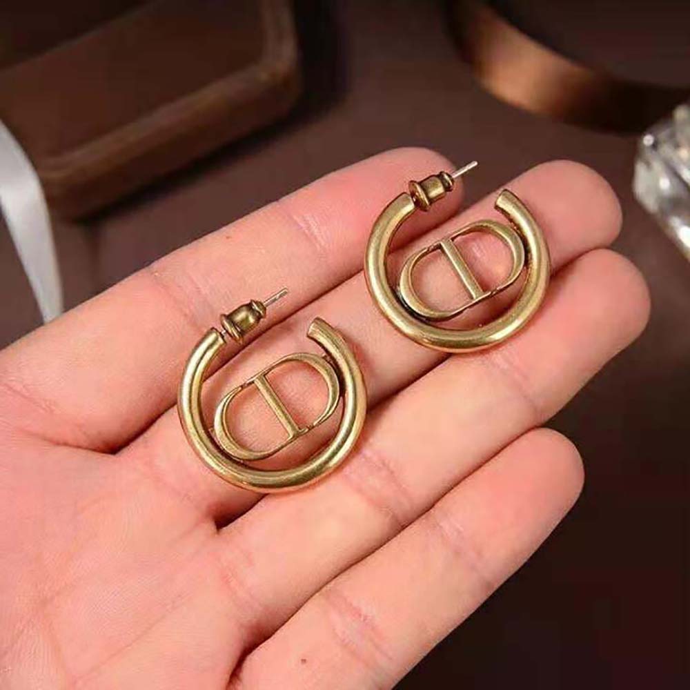 dior 30 montaigne hoop earrings