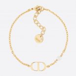 Dior Women Petit CD bracelet Gold-Finish Metal with a White Resin Pearl