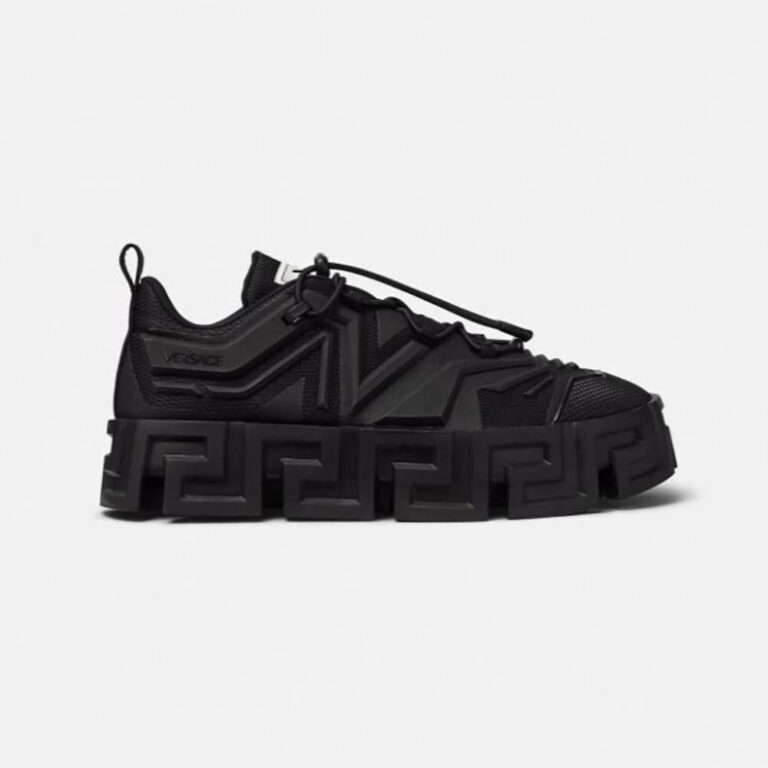 Versace Men Greca Labyrinth Lace-up Shoes-Black