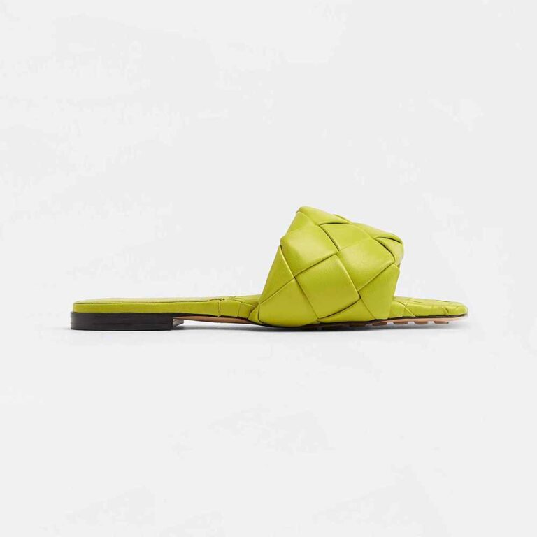 Bottega Veneta Women Lido Lime Intrecciato Leather Flat Sandals