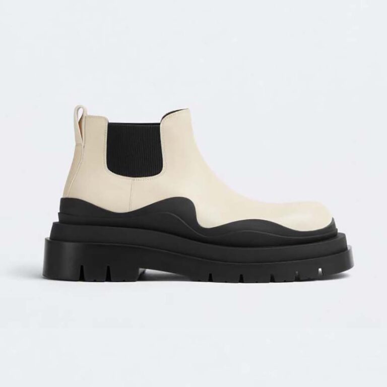 Bottega Veneta Unisex Tire Ankle Chelsea Boot-White