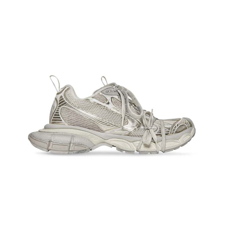 Balenciaga Unisex 3XL Sneaker in off White Mesh and Polyurethane
