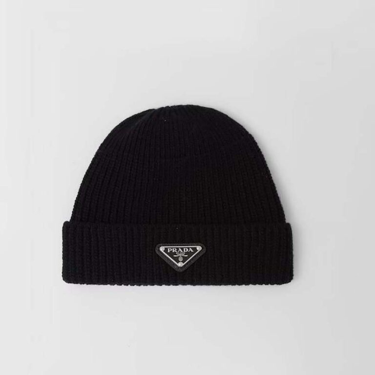 Prada Unisex Wool and Cashmere Beanie-Black