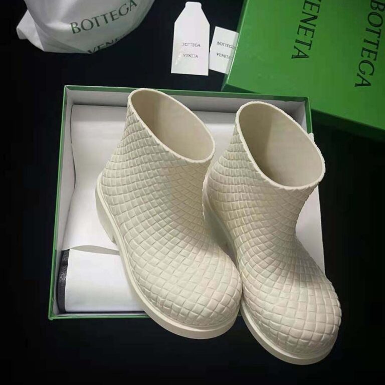 Bottega Veneta Unisex Fireman Ankle Boot-White
