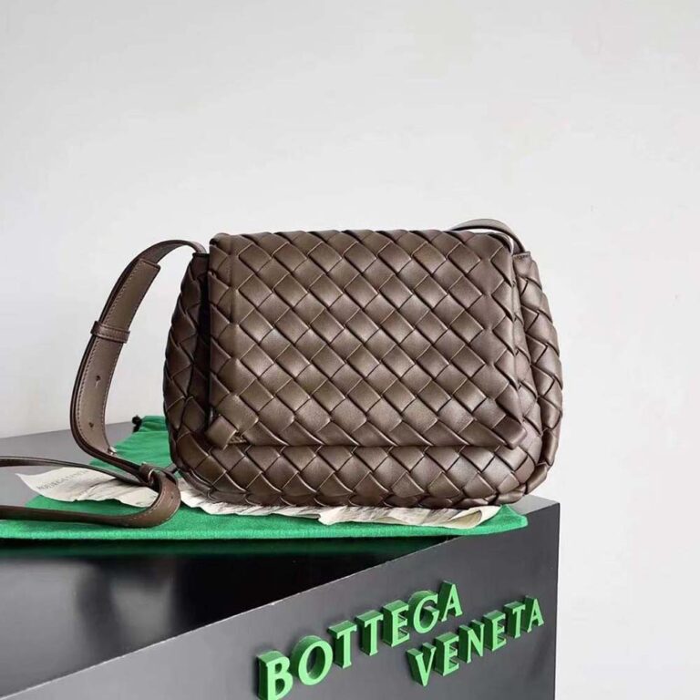 Bottega Veneta Unisex Small Cobble Messenger in Calfskin Leather-Brown