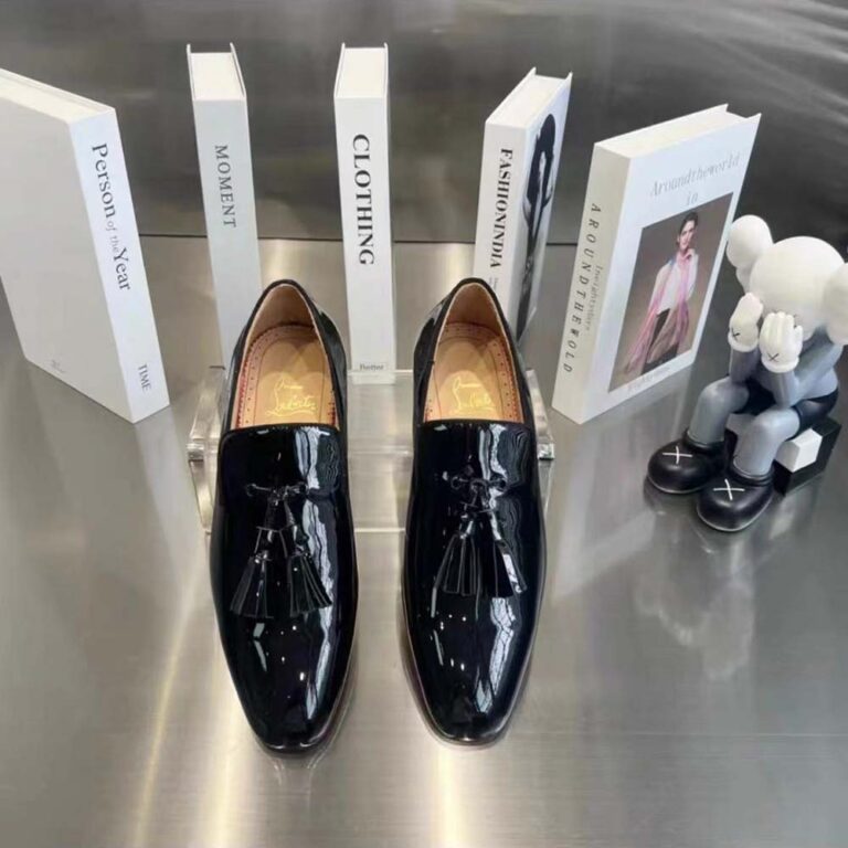 Christian Louboutin Men Dandelion Tassel Loafers Patent Calf Leather-Black