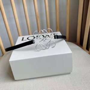 Loewe Women Anagram Belt in Classic Calfskin-Black E619244X44
