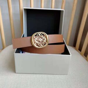 Loewe Women Reversible Anagram Ellipse Belt in Smooth Calfskin-Tan E619244X63