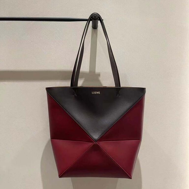 Loewe Unisex Puzzle Fold Tote in Shiny Calfskin-Black A779V25X07