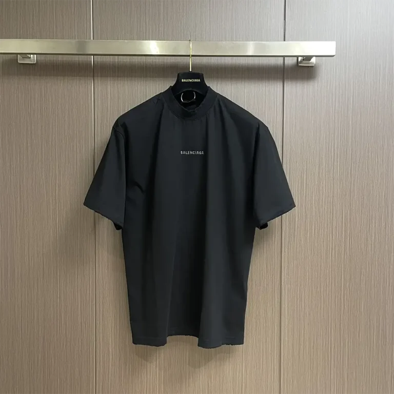Balenciaga Men Back T-Shirt Medium Fit in Black Vintage Jersey