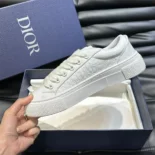 Dior Men B33 Sneaker White Grained Calfskin and White Dior Gravity Leather