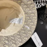 Dior Unisex D-Bobby Dior Oblique Small Brim Bucket Hat White and Gold-Tone Embroidery