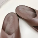 Loewe Women Foam Pebble Sandal-Chocolate L815465XAD