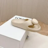 Loewe Women Foam Pebble Sandal-White L815465XA6