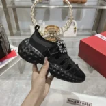 Roger Vivier Women Viv' Run Light Trekky Sneakers in Fabric-Black