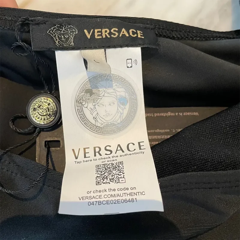 Versace Women Greca Border One Piece Swimsuit-Black A1008