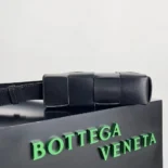 Bottega Veneta Unisex Mini Cassette Cross-Body Bag-Black 729298VBWD38803