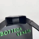 Bottega Veneta Unisex Mini Cassette Cross-Body Bag-Black 729298VBWD38803