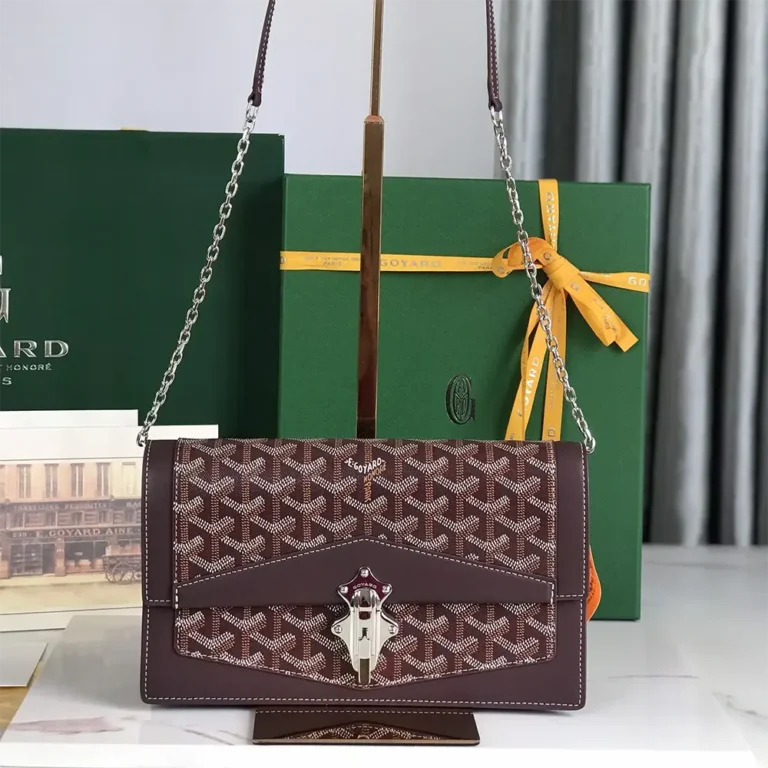 Goyard Unisex Duchesse Marie Caroline Bag-Burgundy DUCHESPMLTY33CL33P