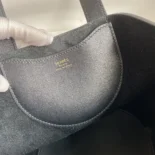 Hermes Women In the Loop 18 Handbag Clemence Leather-Black/Gold
