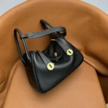 Hermes Women Lindy 26 in Clemence Leather-BlackGold