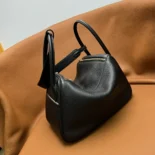 Hermes Women Lindy 26 in Clemence Leather-BlackGold