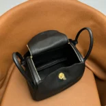 Hermes Women Lindy 26 in Clemence Leather-BlackGold