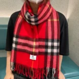 Burberry Unisex Check Cashmere Scarf-Red 80497131