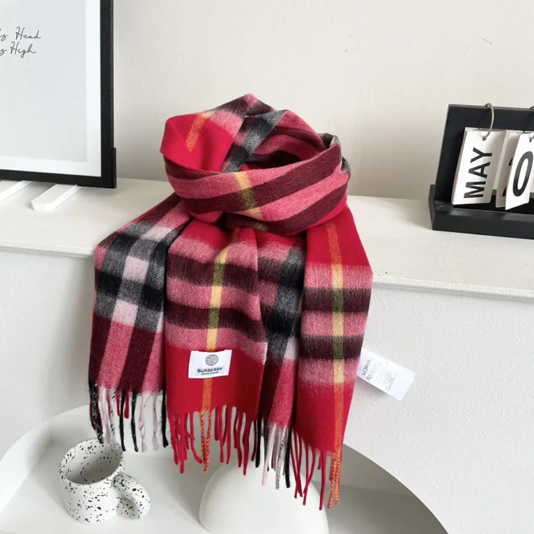 Burberry Unisex Check Cashmere Scarf-Red 80497131