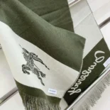 Burberry Unisex EKD Logo Wool Scarf-Dark Green 80952311