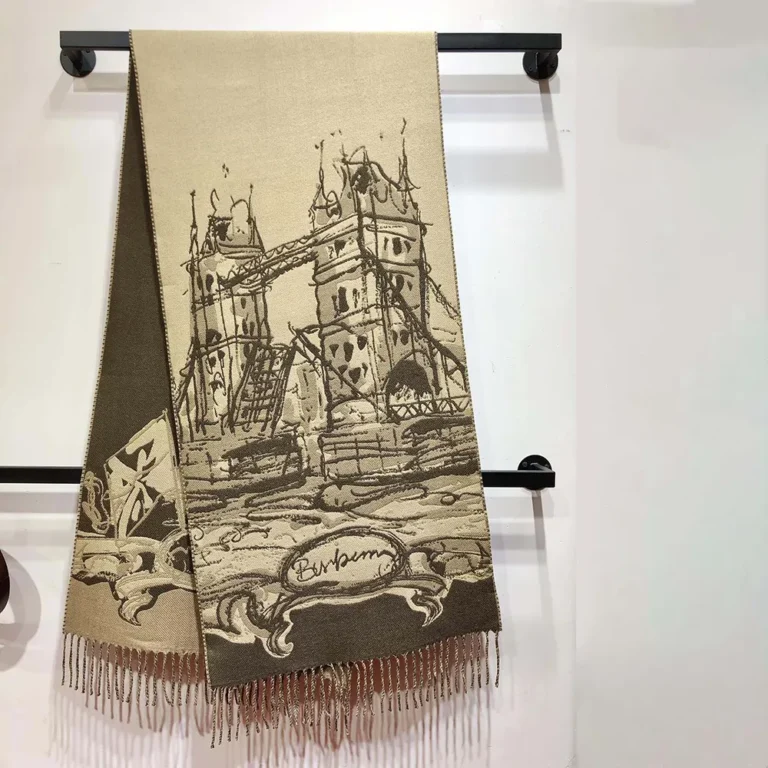 Burberry Unisex Tower Bridge Cashmere Scarf 80997511
