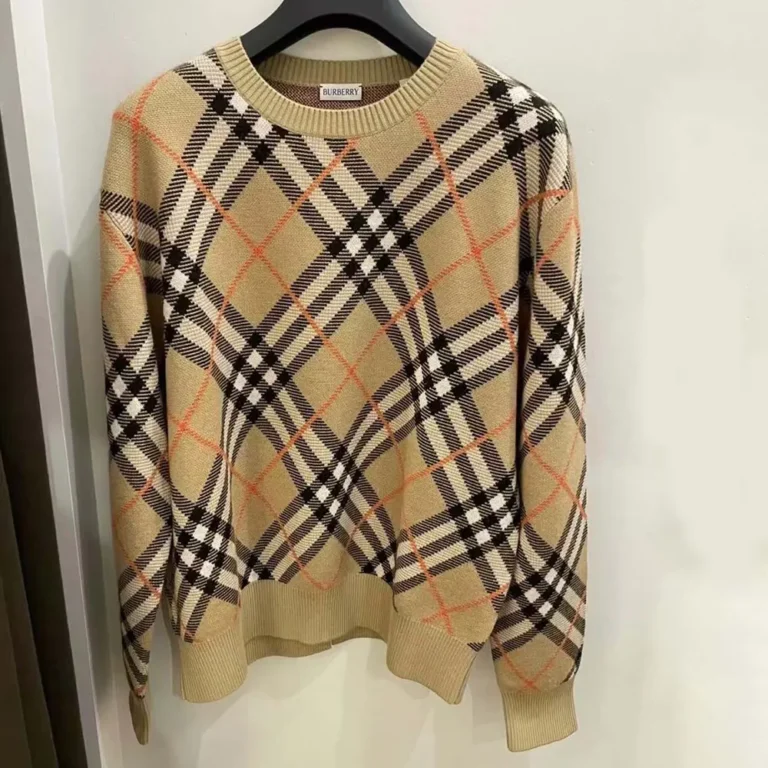 Burberry Women Check Wool Blend Sweater 80934861