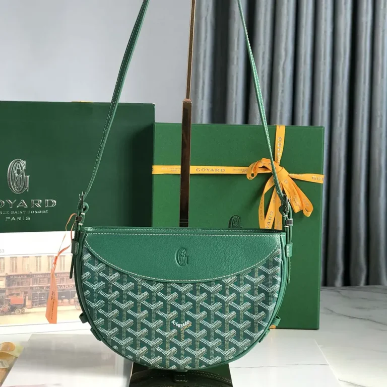 Goyard Unisex Hirondelle Bag-Green HIRONDPMLTY09CL09P
