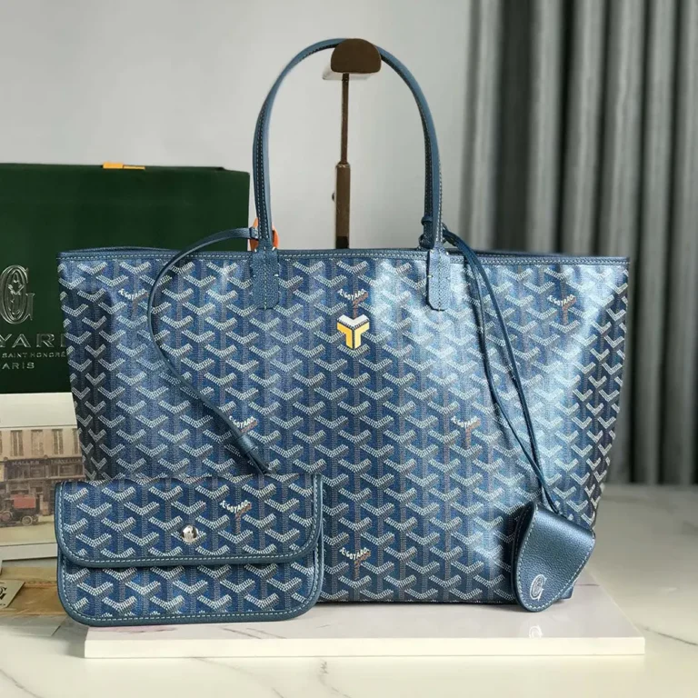 Goyard Unisex Saint Louis GM bag-Pearly Blue STLCROGMLTY91CL91P