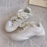 Alexander Mcqueen Unisex Flexion Sneaker in Off White