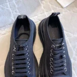 Alexander Mcqueen Unisex Tread Slick Lace Up in Black