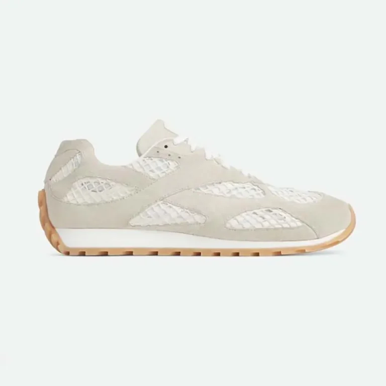 Bottega Veneta Unisex Orbit Sneaker in Weathered Suede 797306V4JE19031