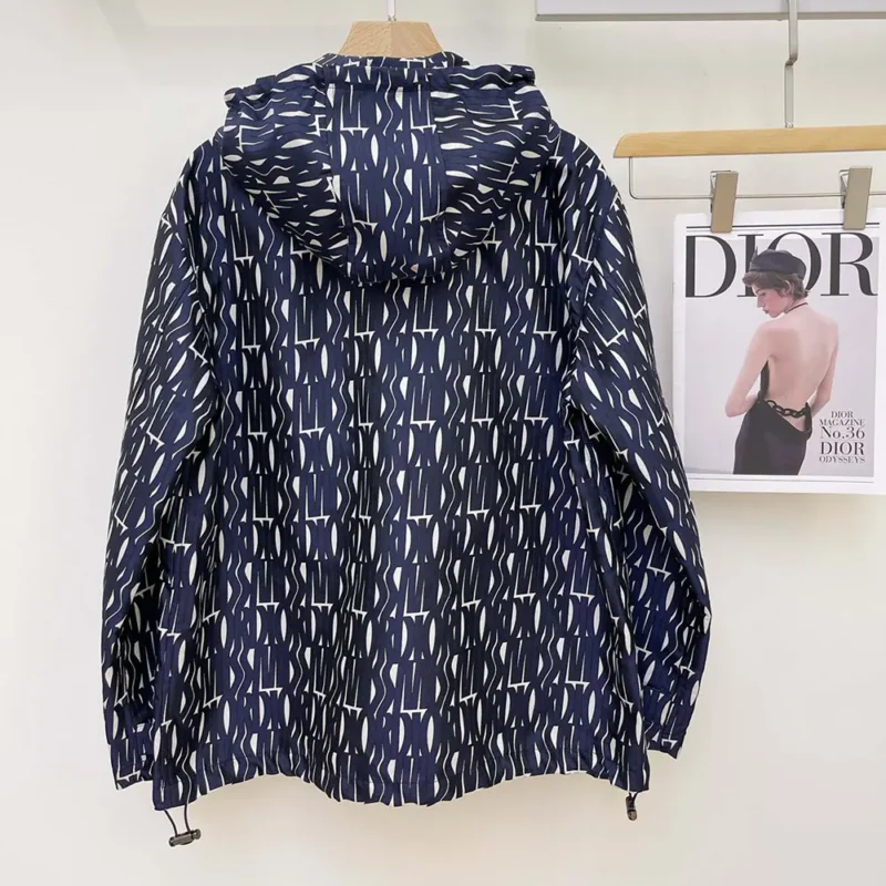Dior Women Waterproof Hooded Jacket White Technical Taffeta JacquardDior Women Waterproof Hooded Jacket White Technical Taffeta Jacquard