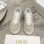 Dior Women Dior Star Platform Sneaker Light Beige Suede Calfskin