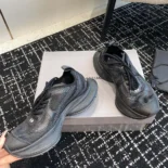 Balenciaga Unisex Circuit Sneaker in Black Polyester 688752W3RC16090