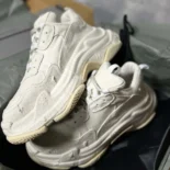 Balenciaga Unisex Triple S Sneaker in Beige 524039W2BN19700