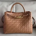 Bottega Veneta Women Small Andiamo Intrecciato Leather Top Handle Bag-Brown