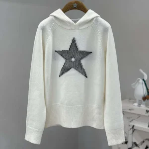Dior Men DiorAlps Hooded Sweater White Wool and Cashmere Knit with Navy Blue Dior Star Motif
