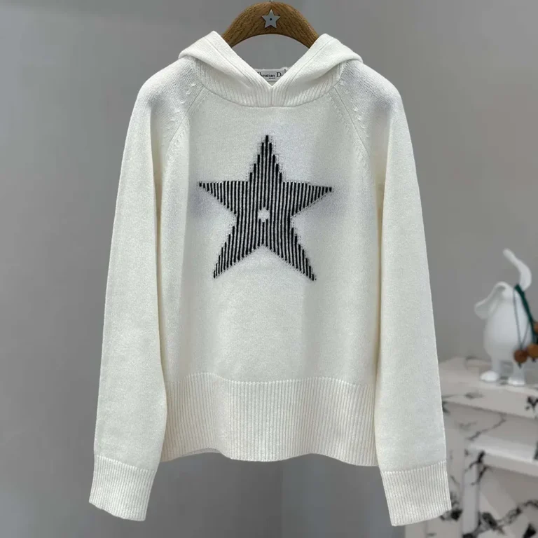 Dior Men DiorAlps Hooded Sweater White Wool and Cashmere Knit with Navy Blue Dior Star Motif