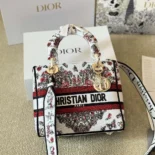 Dior Women Dioramour Medium Lady D-Lite Bag White Embroidery M0565OEEI